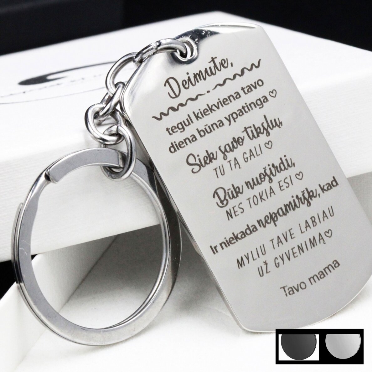Graviruotas raktų pakabukas dukrai personalizuotas Graviruotas raktų pakabukas dukrai personalizuotas