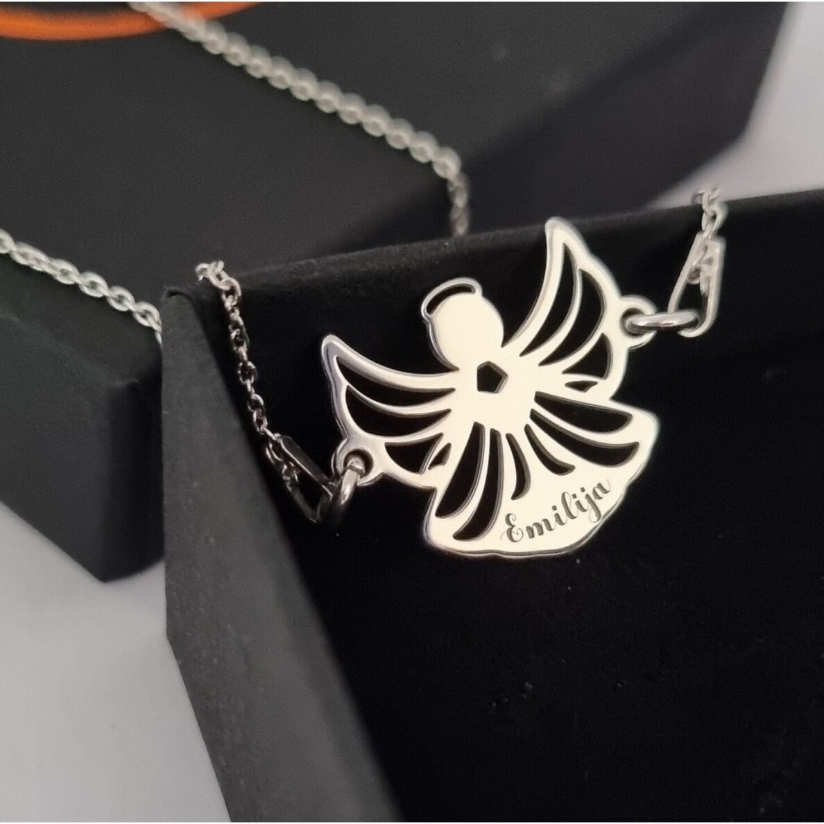 Sidabrinis angeliukas personalizuotas su graviruotu vardu Sidabrinis angeliukas personalizuotas su graviruotu vardu